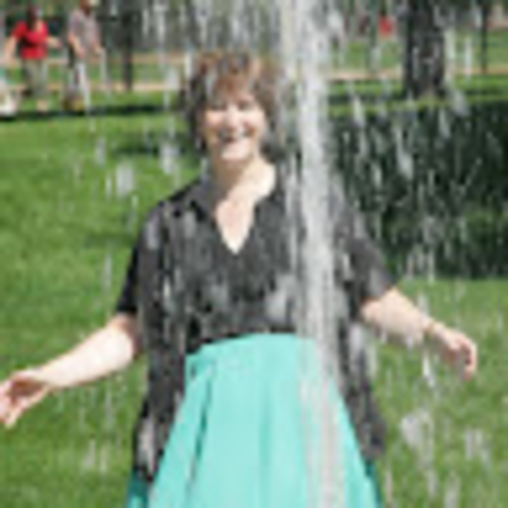 Meet your Posher, Andria